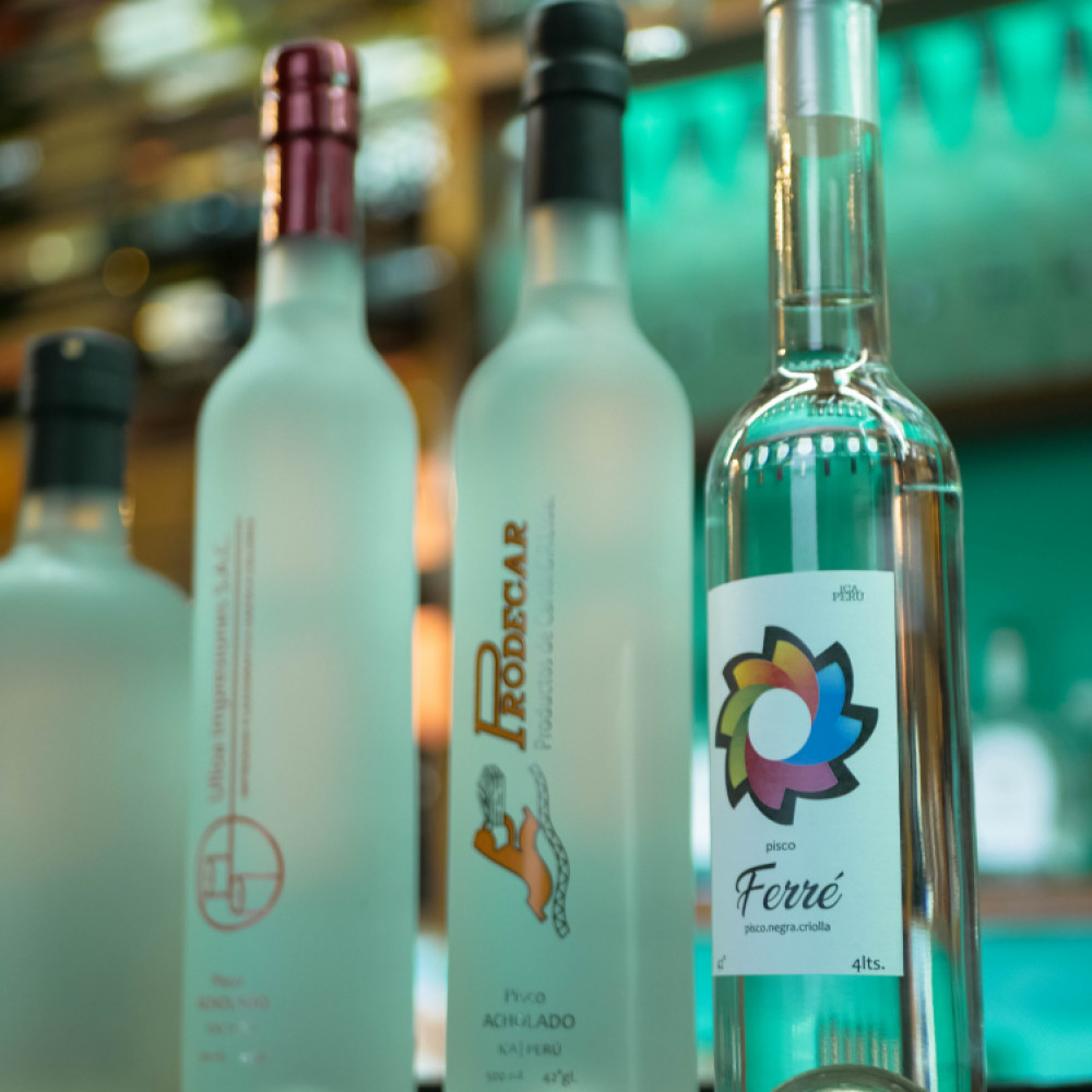 PERSONALIZAMOS BOTELLAS DE PISCO