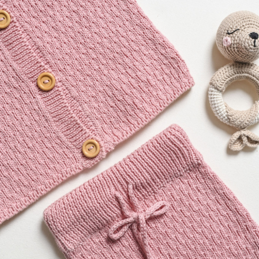 vendemos-baby-cardigan-bloomer-killa-knits-eirl-b2per